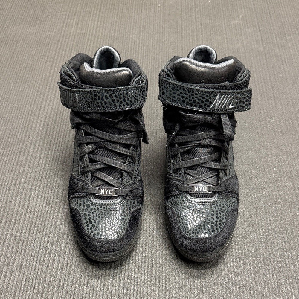 Nike Black Textured High-Tops